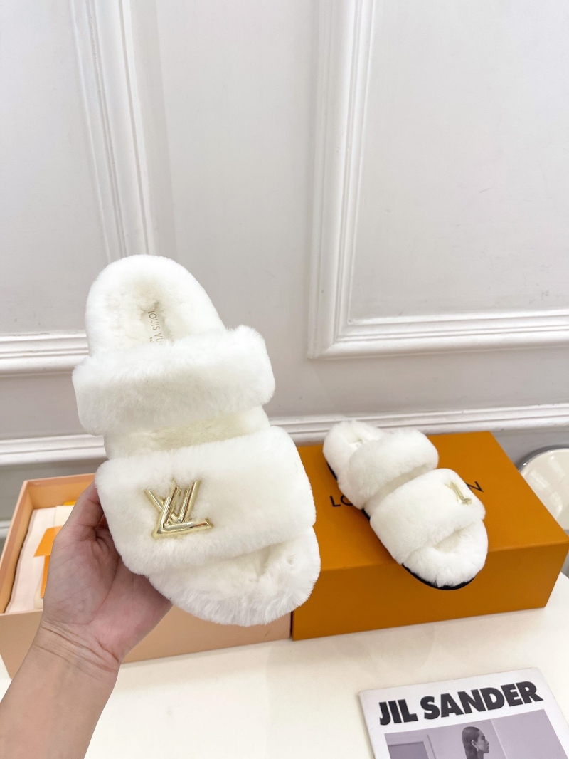 Louis Vuitton Slippers